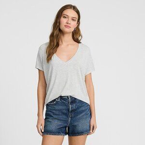 nwt Express Relaxed V-Neck Short Sleeve London Tee